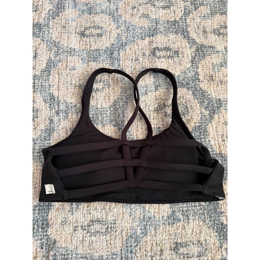 Vuori Yosemite Sports Bra Black Size Medium Excellent Condition